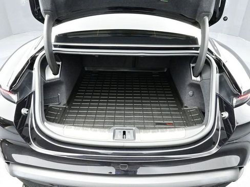 Certified 2020 Porsche Taycan Turbo S image 17