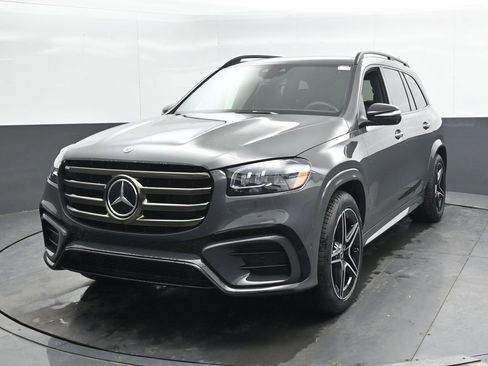 New 2026 Mercedes-Benz GLS 450 4MATIC image 6