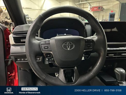 Used 2025 Toyota Camry XSE w/ Premium Plus Package AWD/4WD image 16