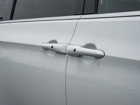 New 2026 Chrysler Voyager LX image 14