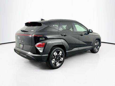 Used 2024 Hyundai Kona SEL FWD image 9
