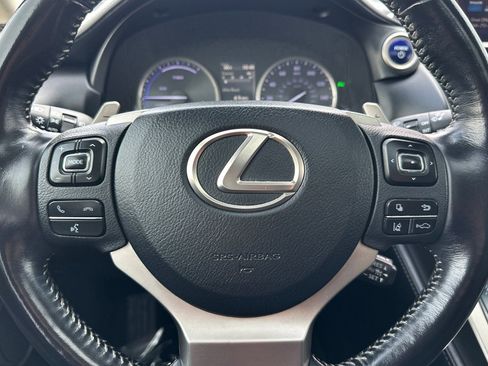 Used 2018 Lexus NX 300h AWD w/ Premium Package image 24