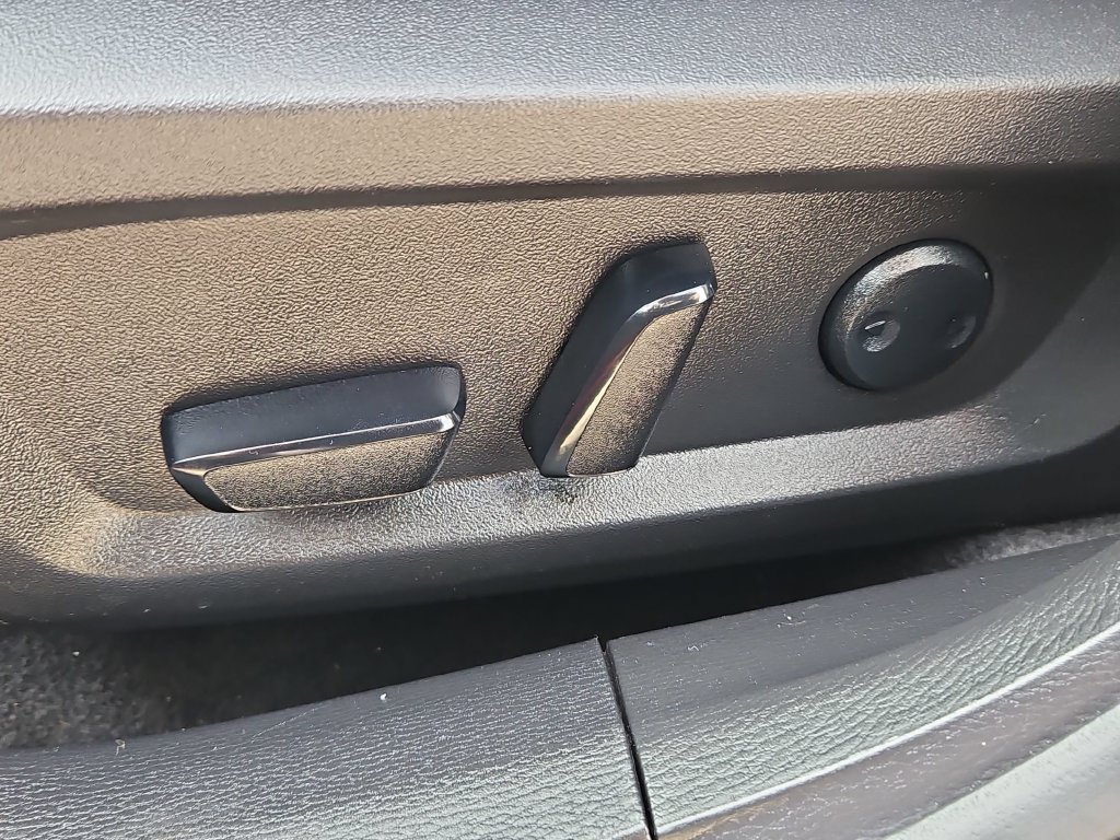 Used 2025 Mitsubishi Outlander SE AWD/4WD image 11