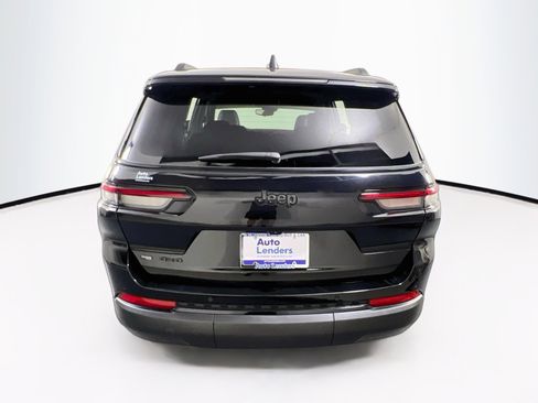 Used 2023 Jeep Grand Cherokee L Laredo AWD/4WD image 6