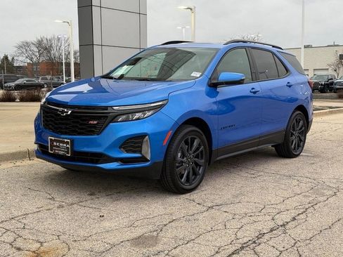 Used 2024 Chevrolet Equinox RS w/ RS Leather Package image 7