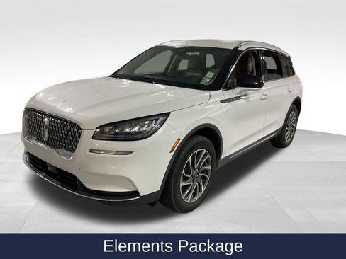 Used 2022 Lincoln Corsair FWD w/ Equipment Group 101A image 4