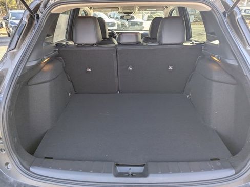 New 2026 Nissan Kicks SR image 12