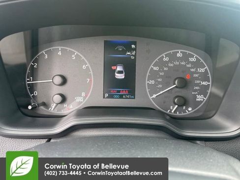 Used 2025 Toyota Corolla LE image 15