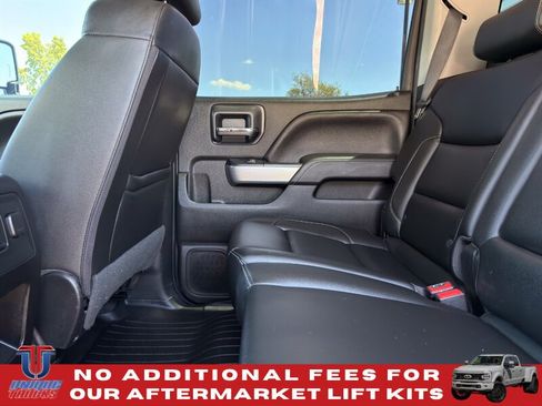 Used 2019 Chevrolet Silverado 2500 LT w/ Midnight Edition AWD/4WD image 26