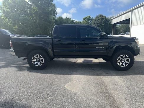 Used 2012 Toyota Tacoma PreRunner w/ SR5 Pkg RWD image 5