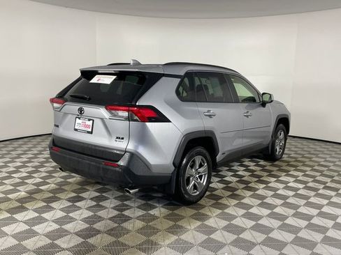 Used 2025 Toyota RAV4 XLE image 15