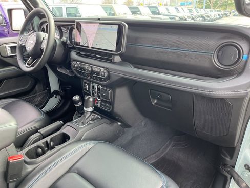 Used 2024 Jeep Wrangler Unlimited Rubicon 4xe image 51