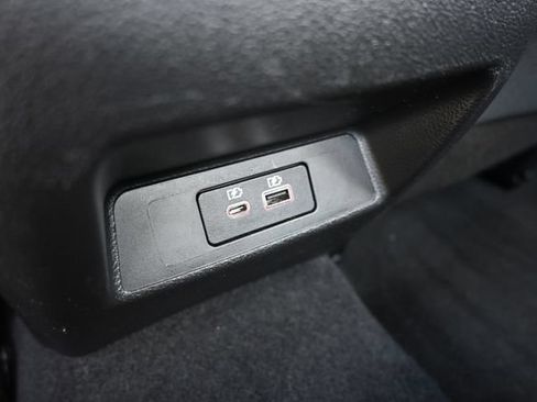 Used 2025 Nissan Altima 2.5 SV FWD image 25