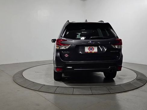 Used 2022 Subaru Forester Limited AWD/4WD image 4