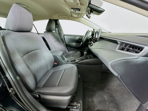 Used 2024 Toyota Corolla LE FWD image 28