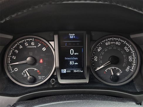 Used 2023 Toyota Tacoma TRD Off-Road image 23