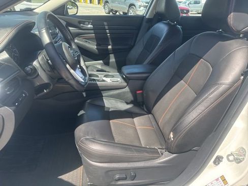 Used 2021 Nissan Altima 2.5 SR AWD/4WD image 11