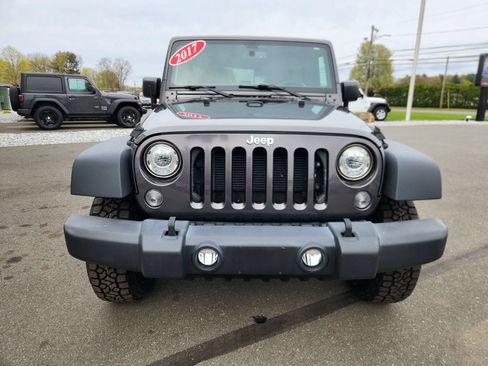Used 2017 Jeep Wrangler Unlimited Sport w/ Quick Order Package 24S AWD/4WD image 25