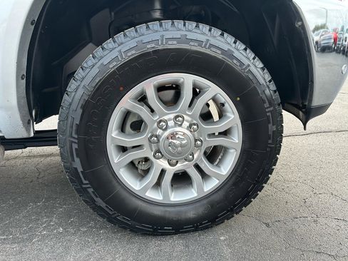 Used 2016 RAM 2500 Laramie image 18