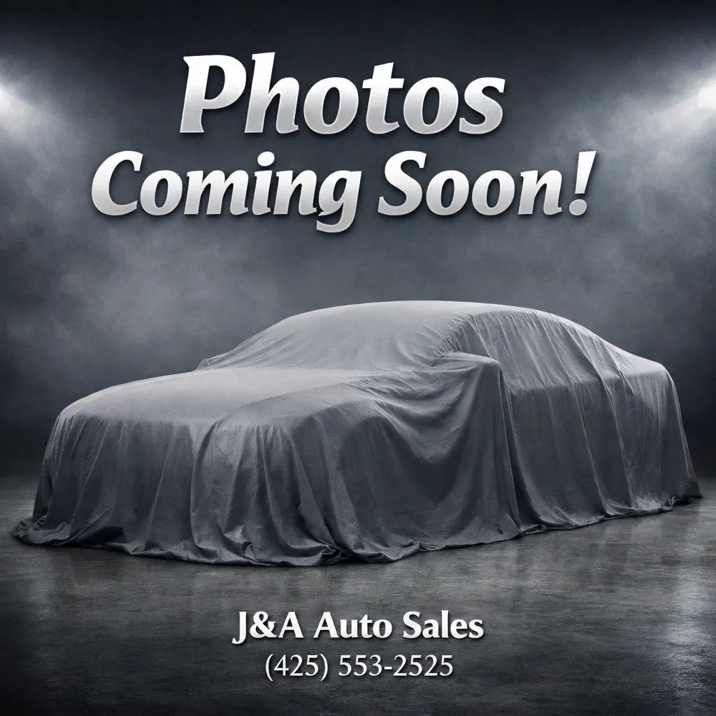 Used 2006 Jeep Commander Limited AWD/4WD image 1