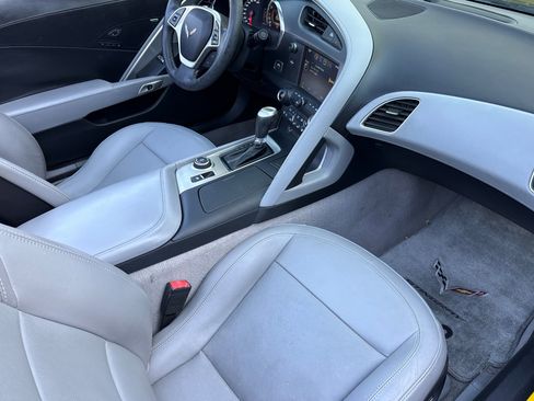 Used 2014 Chevrolet Corvette Stingray Convertible w/ 3LT Preferred Equipment Group RWD image 18
