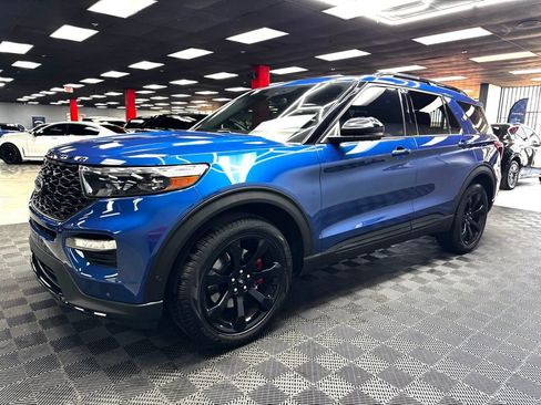 Used 2020 Ford Explorer ST w/ ST High-Performance Pack AWD/4WD image 8