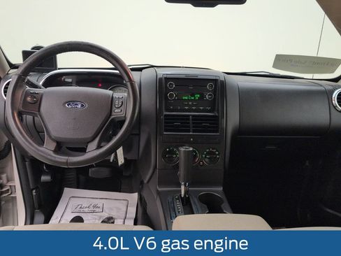 Used 2008 Ford Explorer Sport Trac XLT RWD image 6
