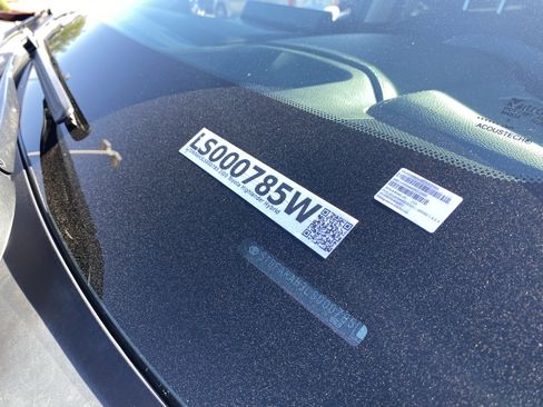 Used 2020 Toyota Highlander Limited Platinum image 31