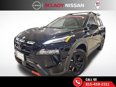 Used 2026 Nissan Rogue SV image 2