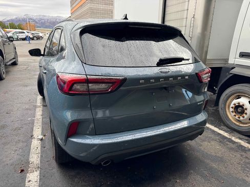 Used 2023 Ford Escape ST-Line Select w/ Tech Pack #2 image 9