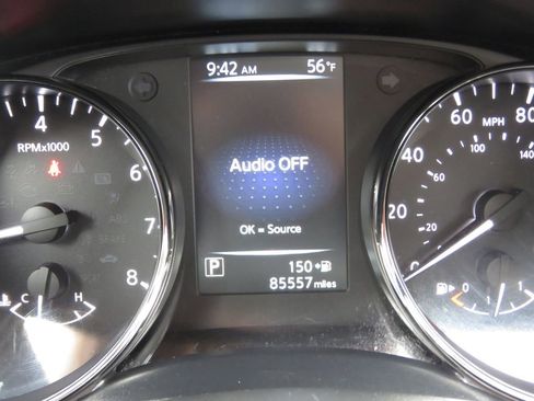 Used 2017 Nissan Rogue S w/ S Appearance Package AWD/4WD image 21