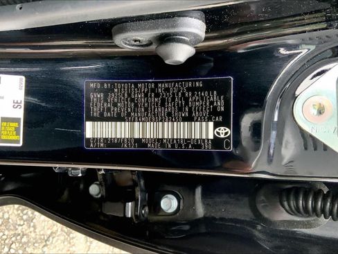 Certified 2025 Toyota Corolla LE FWD image 60