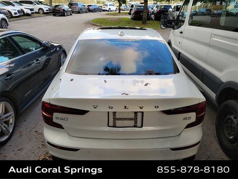 Used 2023 Volvo S60 B5 Ultimate image 12