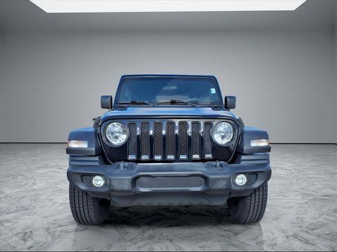Used 2020 Jeep Wrangler Unlimited Sport image 2