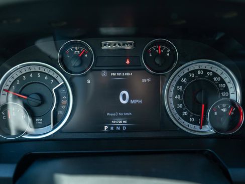 Used 2019 RAM 1500 Classic Warlock AWD/4WD image 19