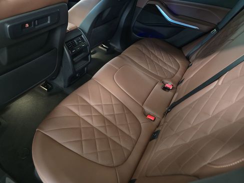 Used 2023 BMW X5 sDrive40i w/ Premium Package image 13