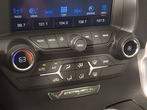 Used 2016 Chevrolet Corvette Stingray Coupe RWD image 16