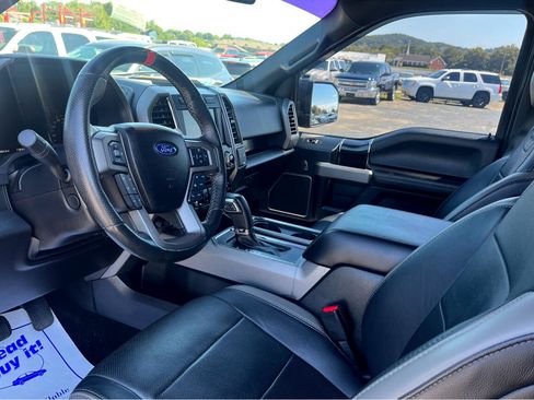 Used 2017 Ford F150 Raptor w/ Equipment Group 802A Luxury image 10