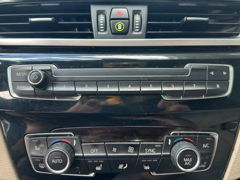 Used 2021 BMW X1 xDrive28i w/ Convenience Package AWD/4WD image 21