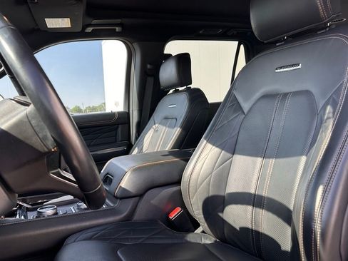 Used 2023 Ford Expedition Max Platinum AWD/4WD image 13