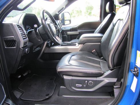 Used 2021 Ford F350 Platinum AWD/4WD image 12