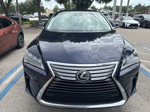 Used 2018 Lexus RX 350L Luxury w/ Accessory Package FWD image 8