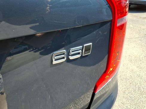 Certified 2025 Volvo XC90 B5 Plus w/ Protection Package Premier AWD/4WD image 6