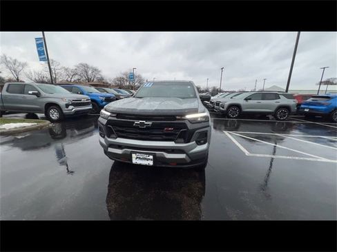 Certified 2023 Chevrolet Colorado Z71 w/ Z71 Convenience Package 2 image 3