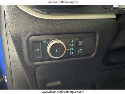 Used 2022 Ford Explorer XLT w/ Equipment Group 202A AWD/4WD image 41