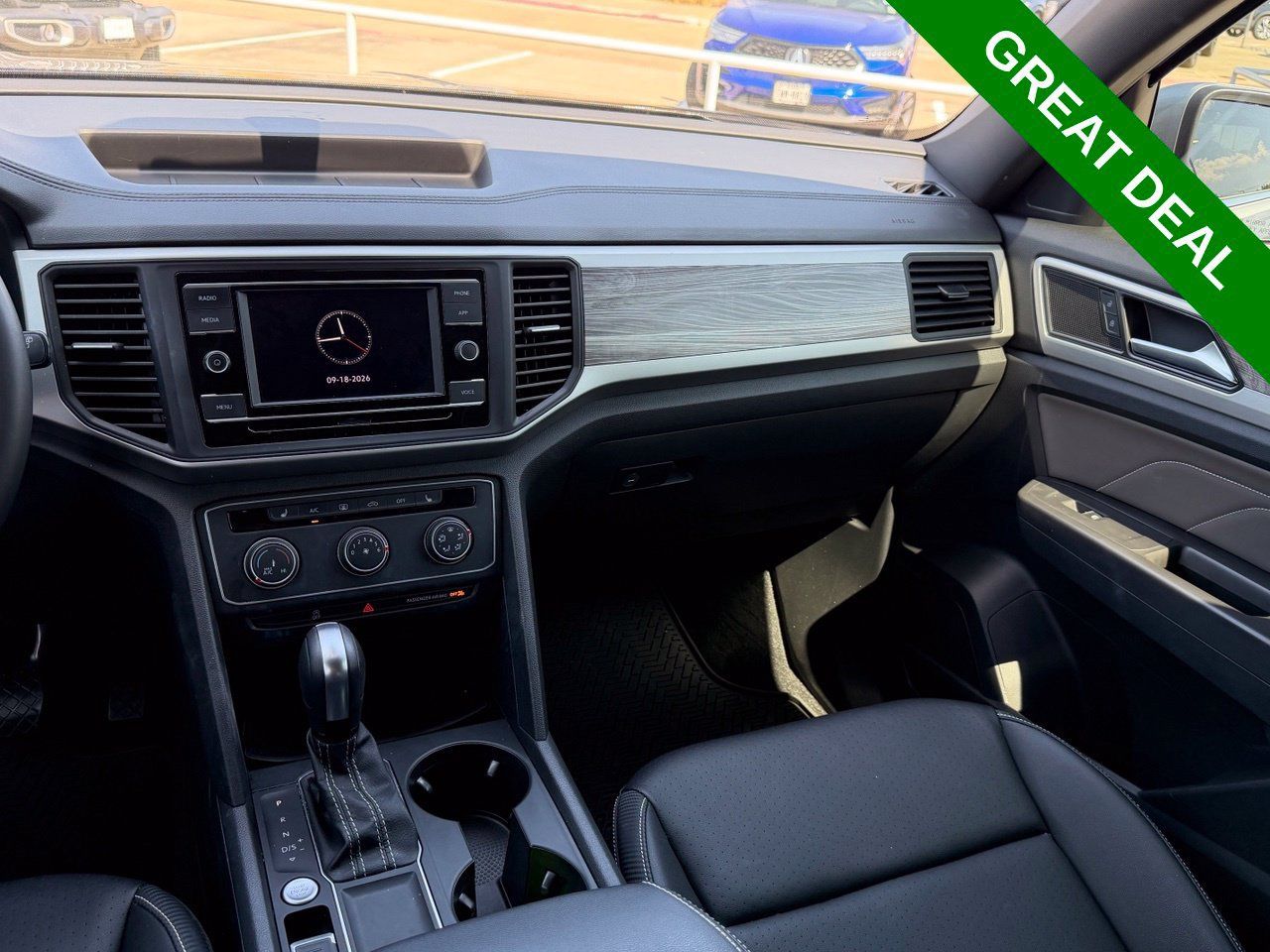 Used 2023 Volkswagen Atlas Cross Sport SE FWD image 16