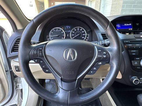 Used 2017 Acura RDX AWD image 17