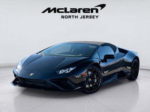 Used 2021 Lamborghini Huracan EVO RWD image 1