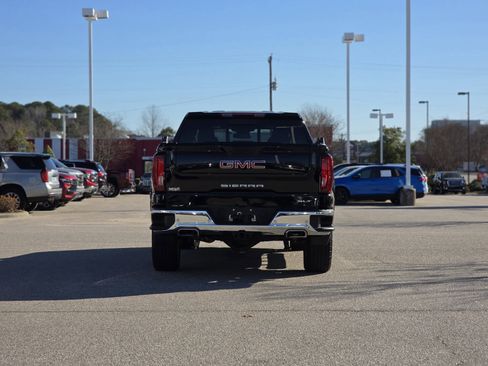 Used 2024 GMC Sierra 1500 SLT w/ SLT Premium Plus Package image 6