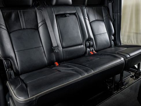 Used 2023 RAM 2500 Limited w/ Night Edition image 31